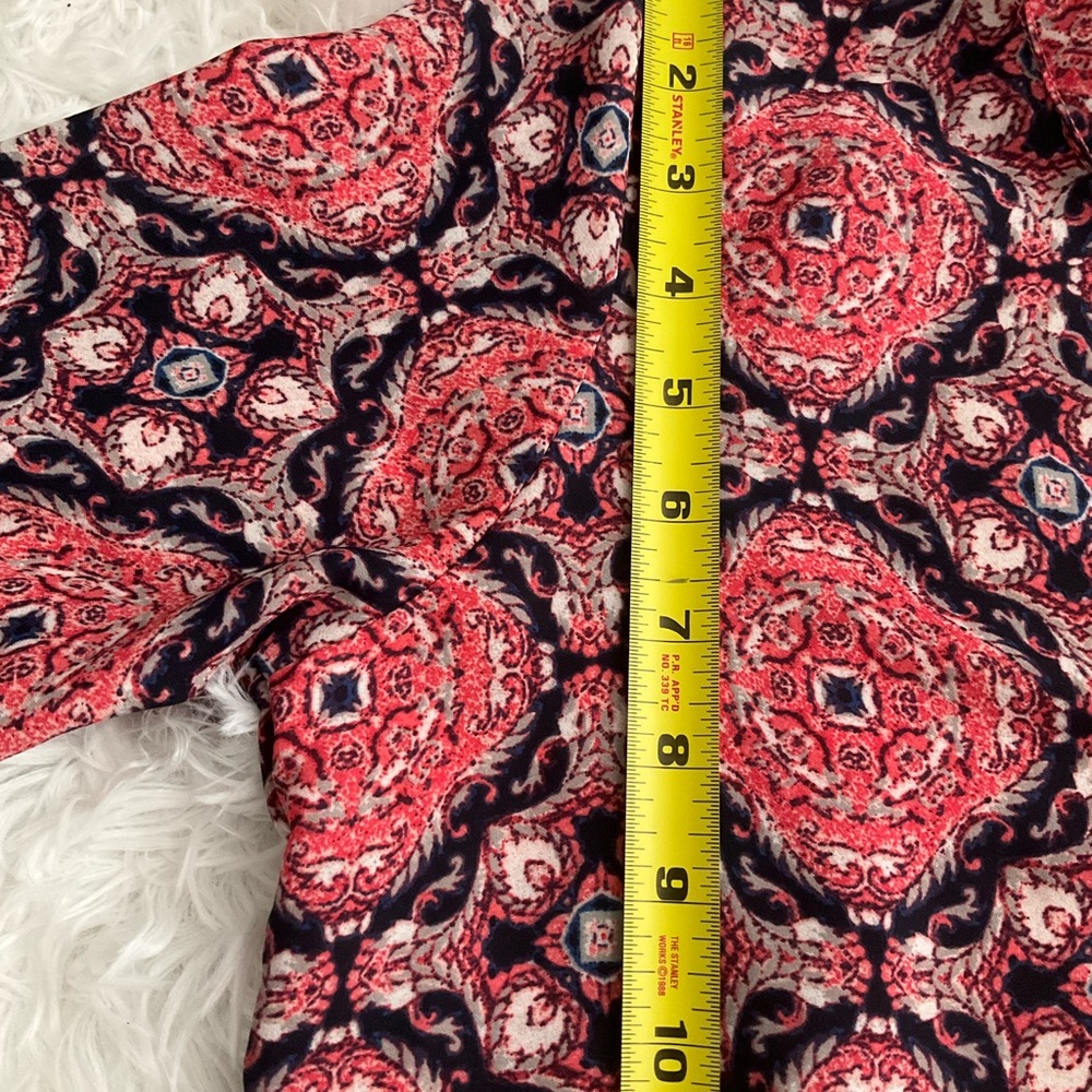 100% Polyester Multi-Colored Blouse - Picture 9 of 13
